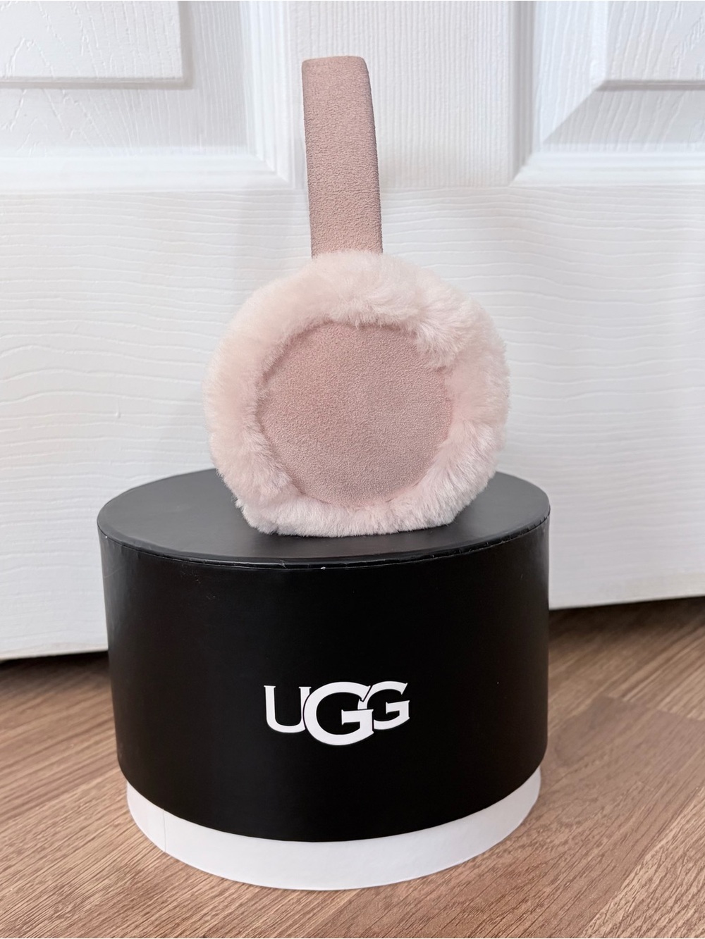 UGG Classic Genuine Shearling Suede Earmuffs